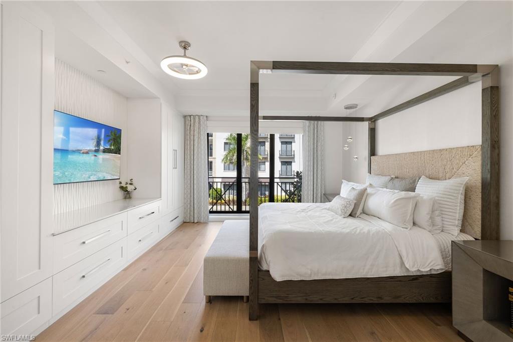 1130 3rd AVE S # 210