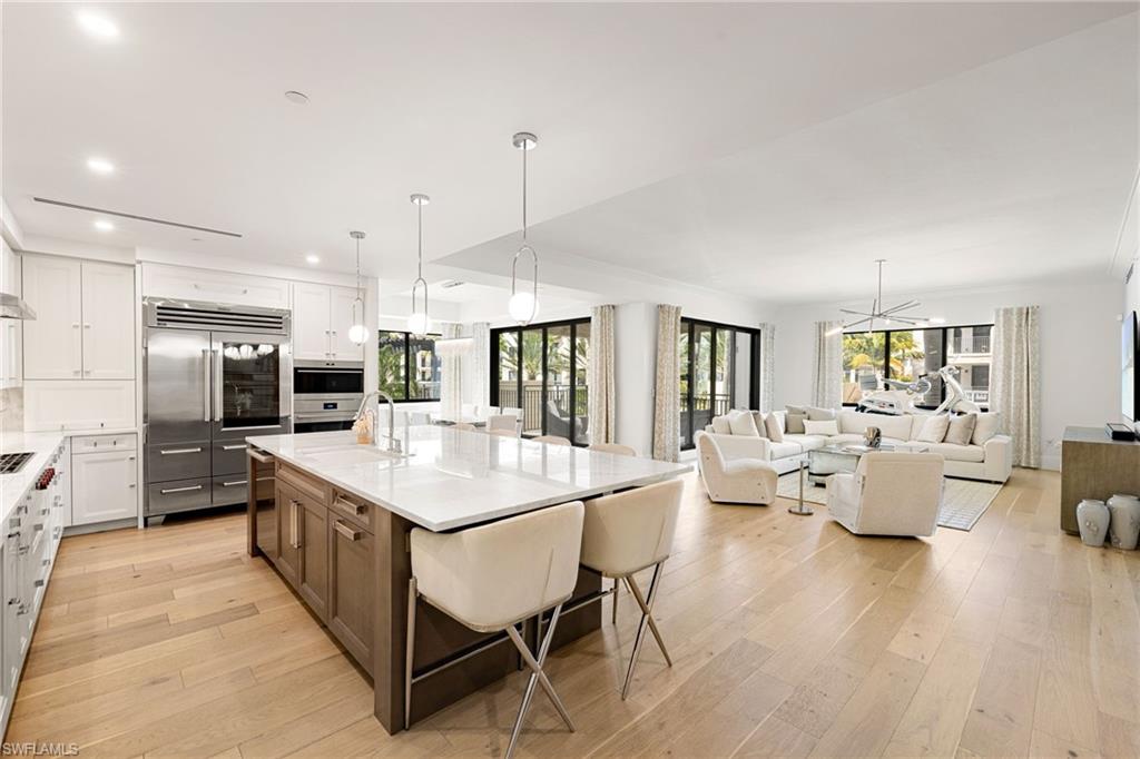 1130 3rd AVE S # 210