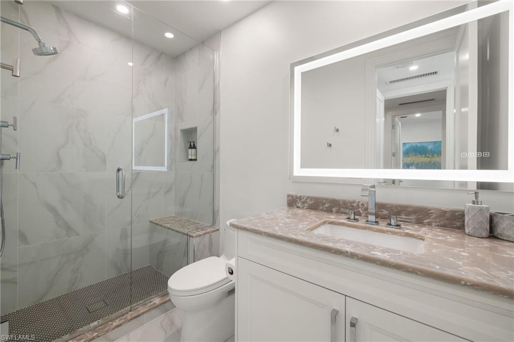 1130 3rd AVE S # 210