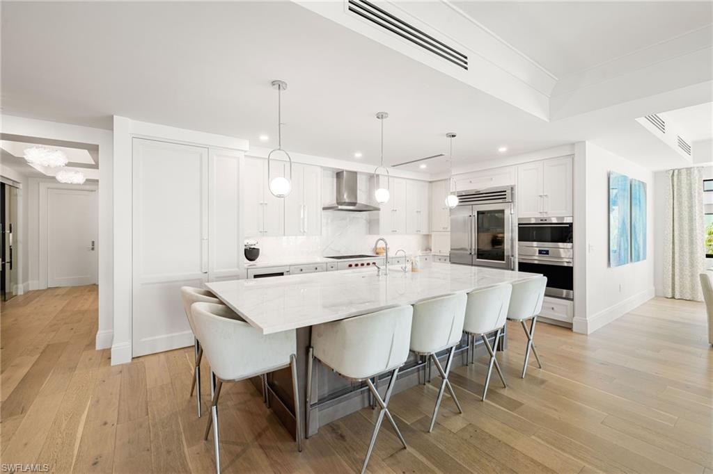 1130 3rd AVE S # 210