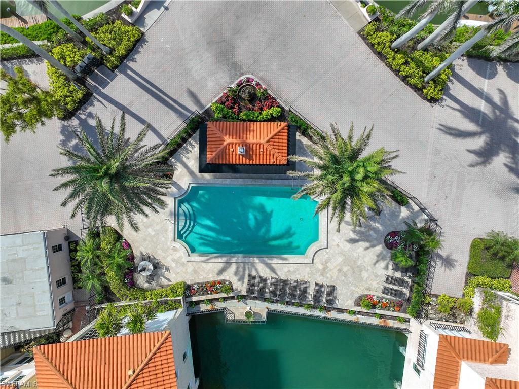 4000 Gulf Shore BLVD N # 500