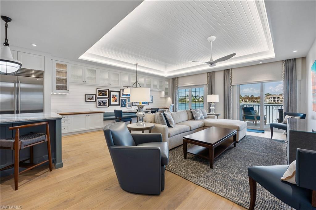 4000 Gulf Shore BLVD N # 500