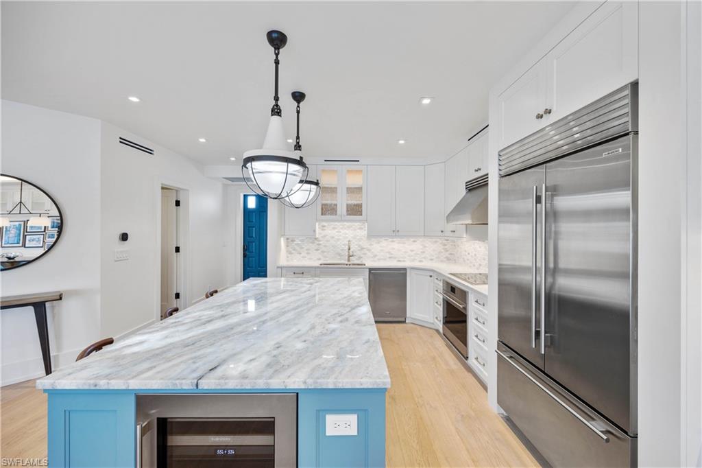 4000 Gulf Shore BLVD N # 500