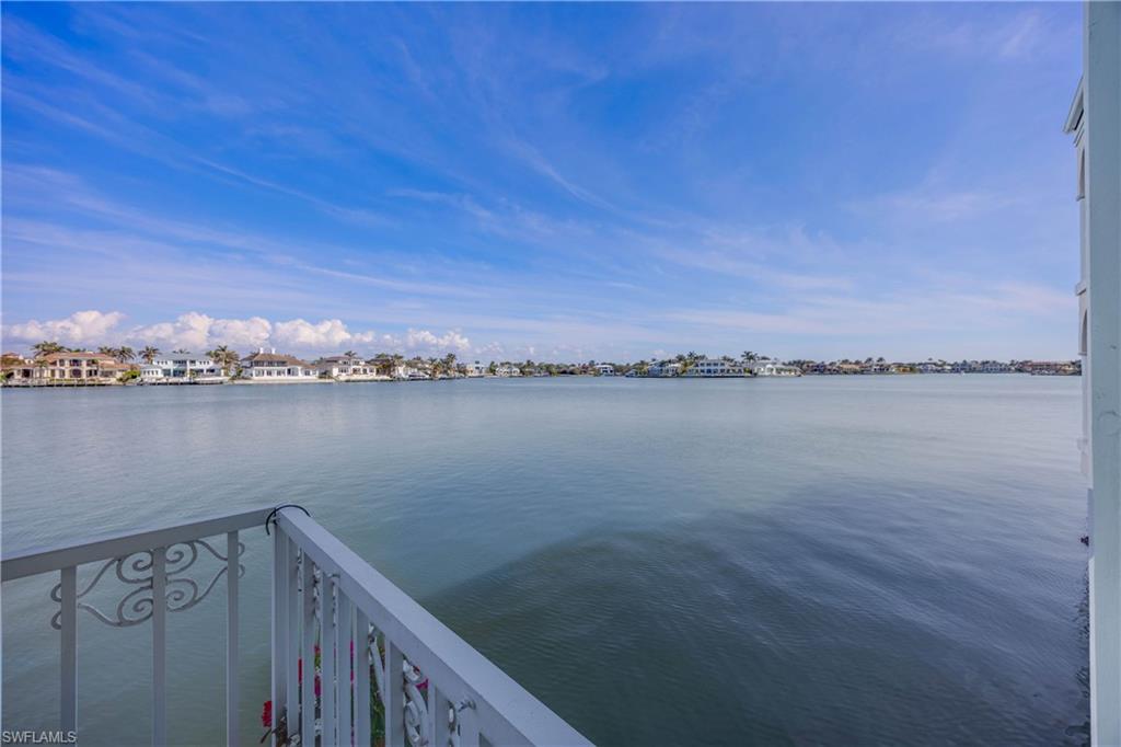 4000 Gulf Shore BLVD N # 500