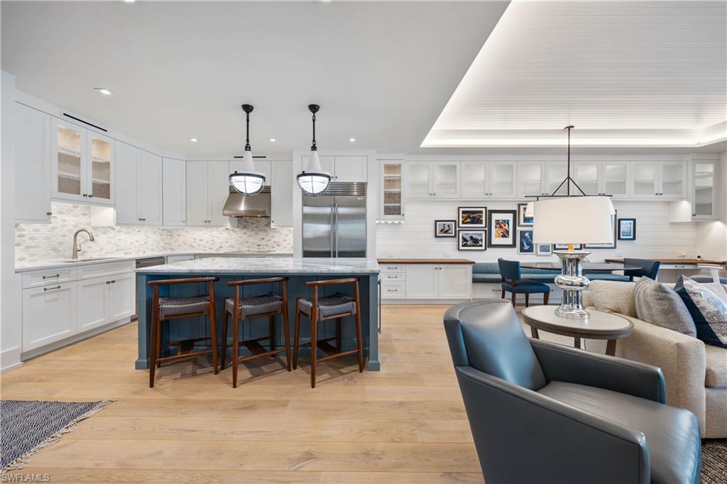 4000 Gulf Shore BLVD N # 500