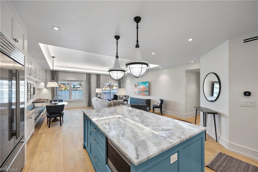 4000 Gulf Shore BLVD N # 500