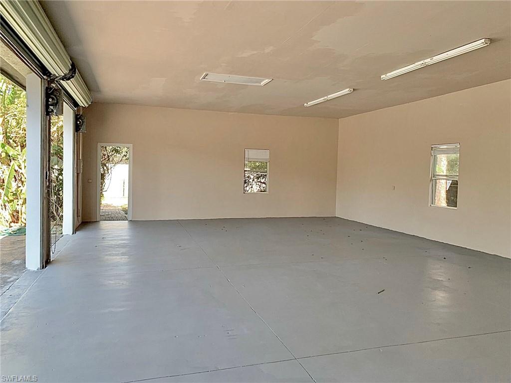 2061 Santa Barbara BLVD