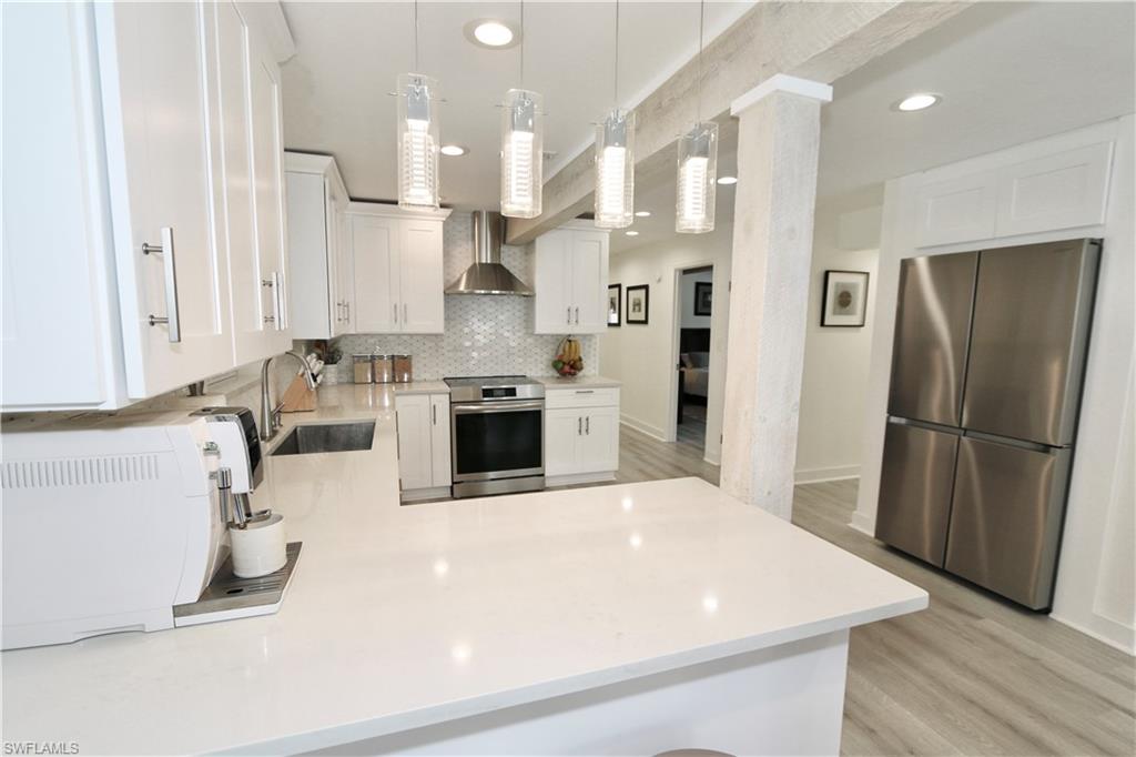 2061 Santa Barbara BLVD