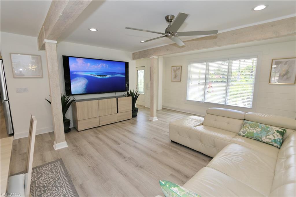 2061 Santa Barbara BLVD