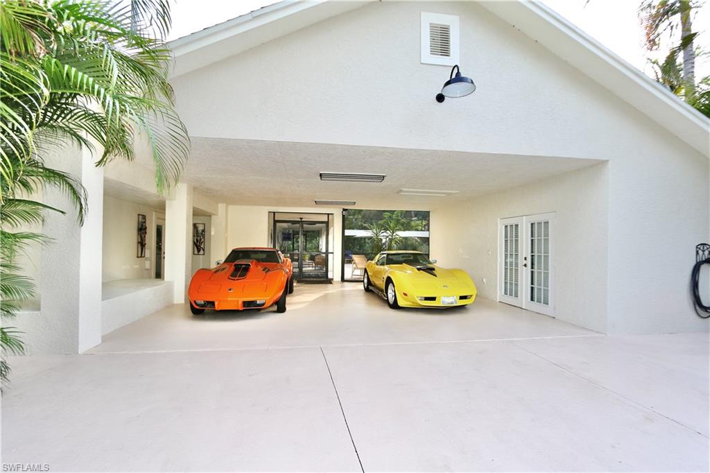 2061 Santa Barbara BLVD