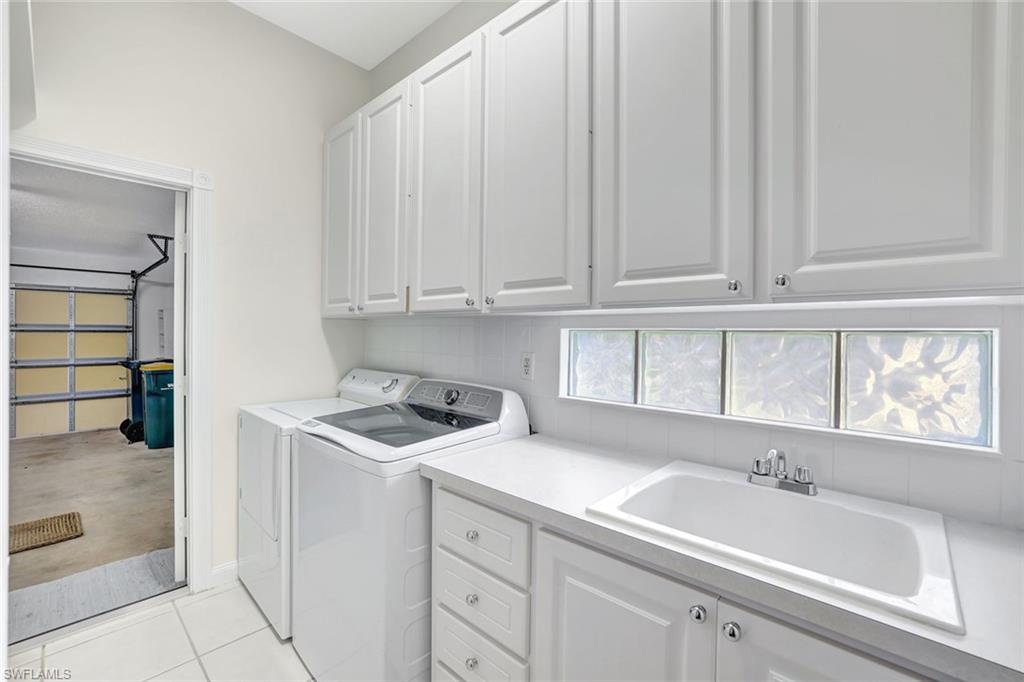 2831 Jude Island WAY