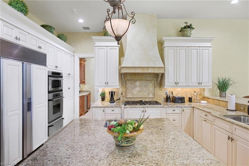 1363 Noble Heron WAY