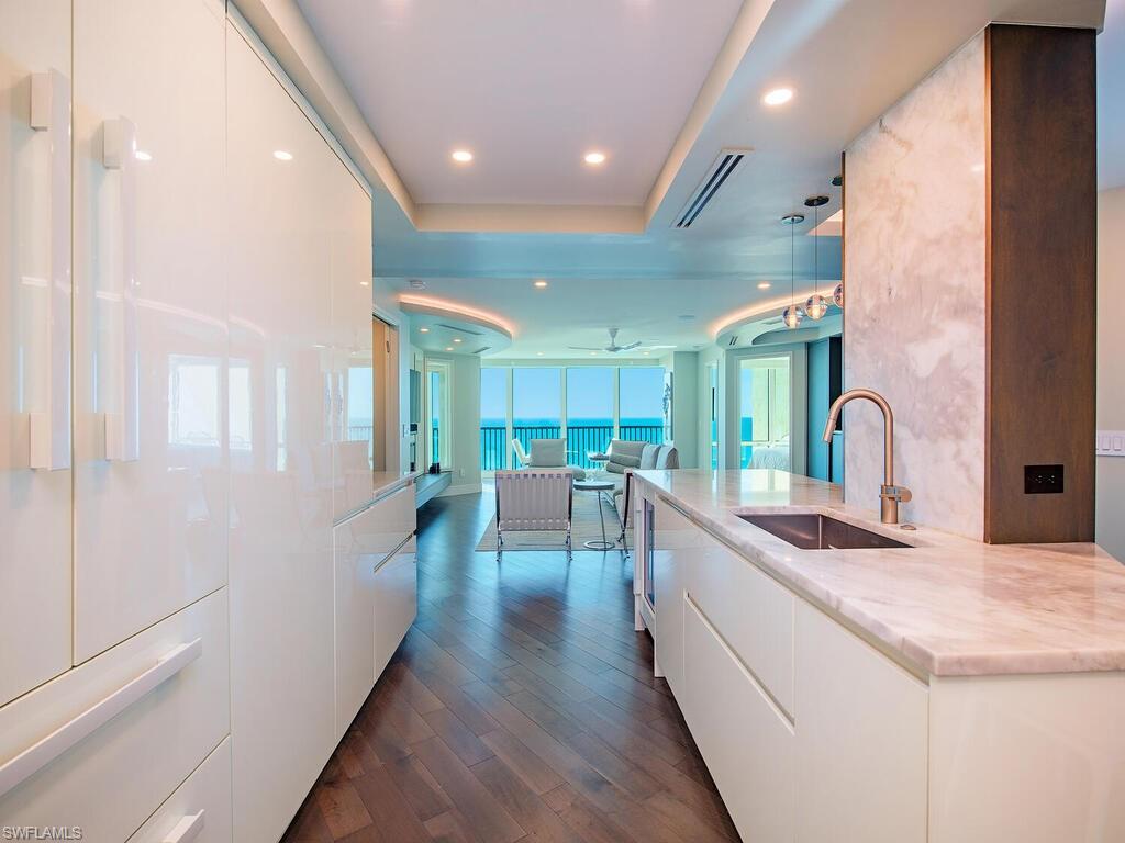 4651 Gulf Shore BLVD N # 1102