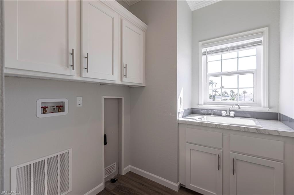 11310 Bougainvillea LN