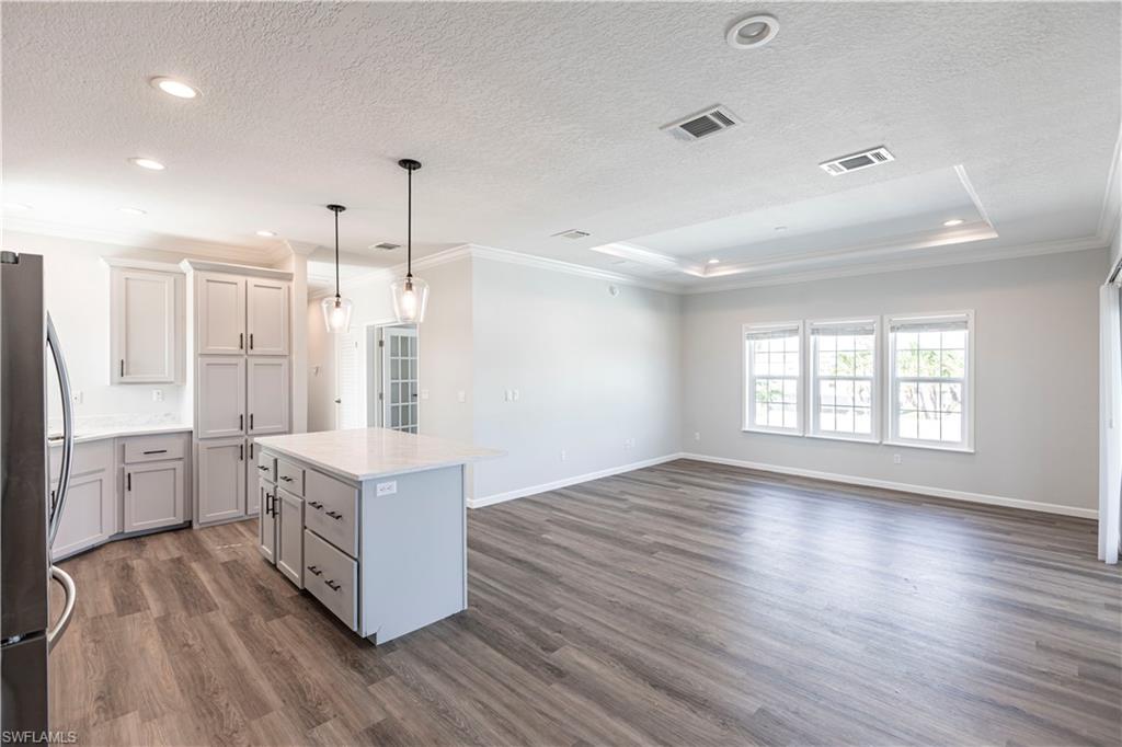 11310 Bougainvillea LN