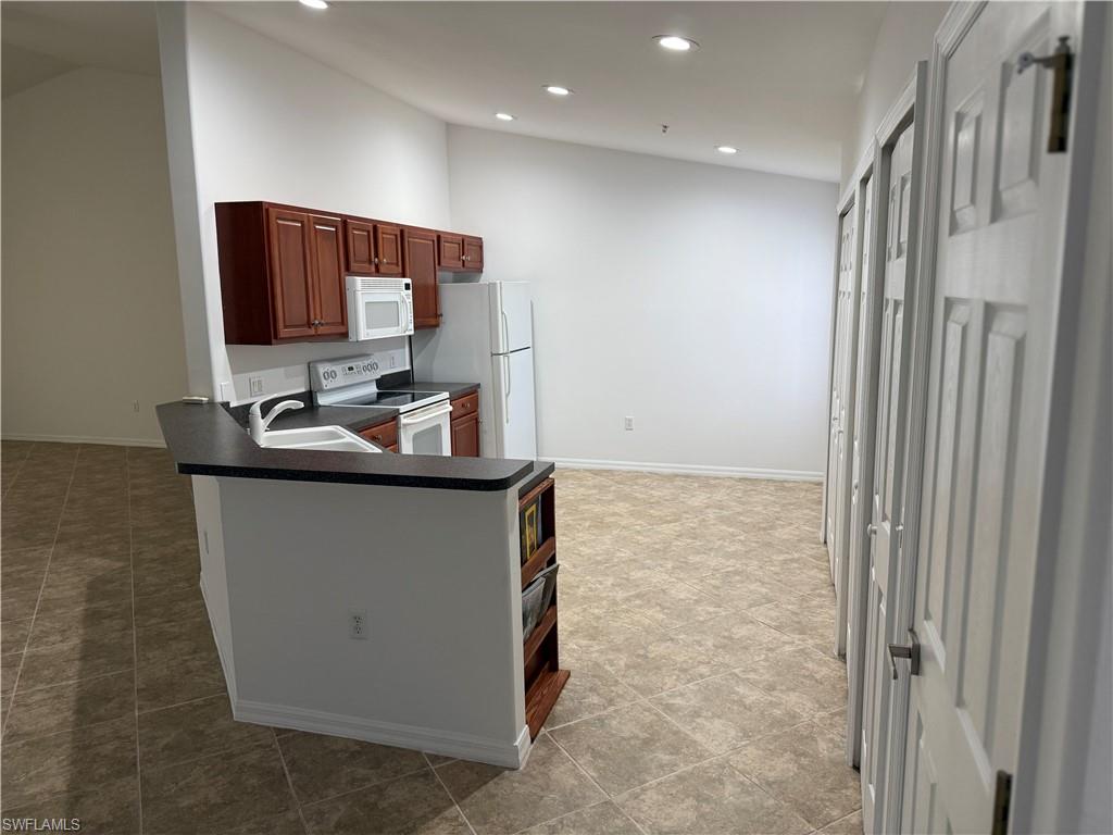 1345 Henley ST # 705