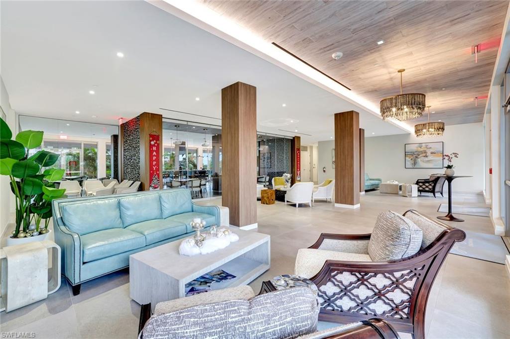 260 Seaview CT # 1210