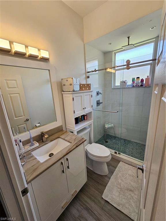 8122 Wilshire Lakes BLVD