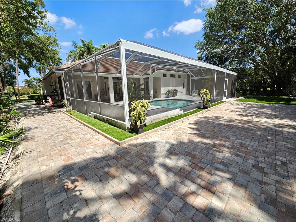 8122 Wilshire Lakes BLVD