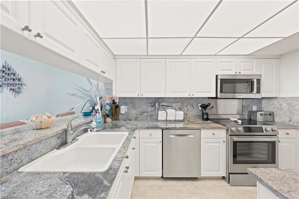 25870 Hickory BLVD # 505