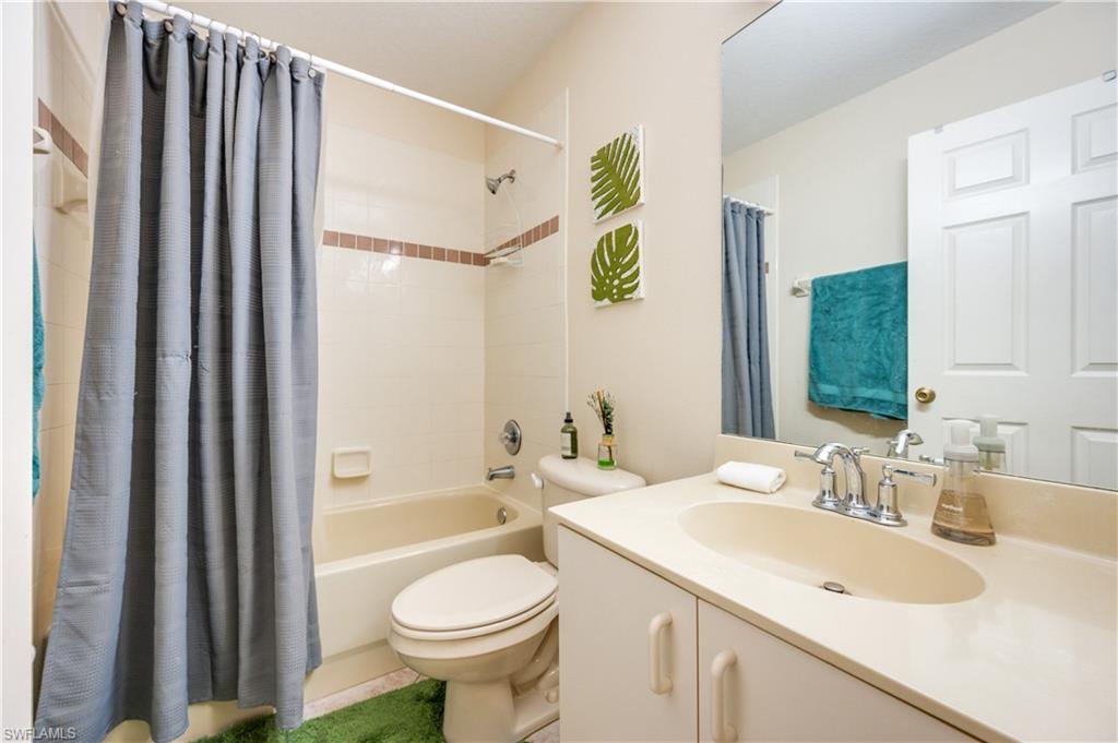 6625 Huntington Lakes CIR # 203