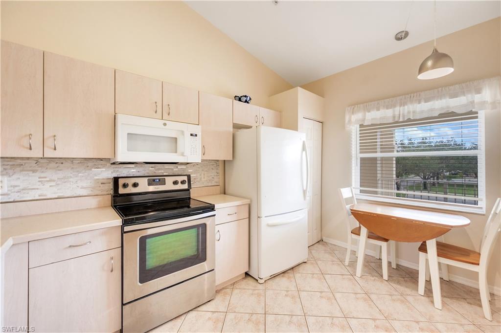 6625 Huntington Lakes CIR # 203