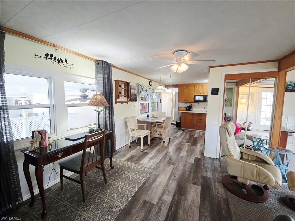 23 Enchanting BLVD # E23