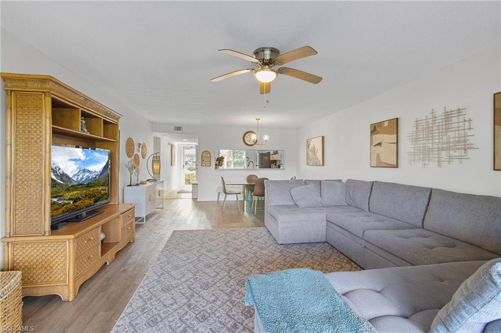 3705 Amberly CIR # F102