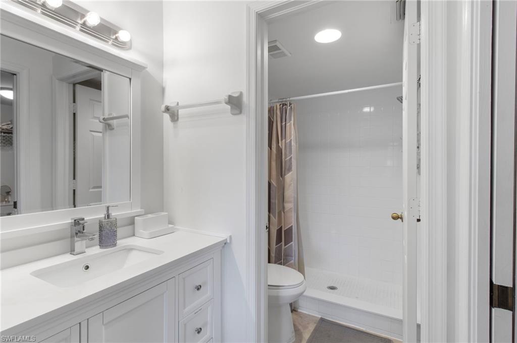 3705 Amberly CIR # F102