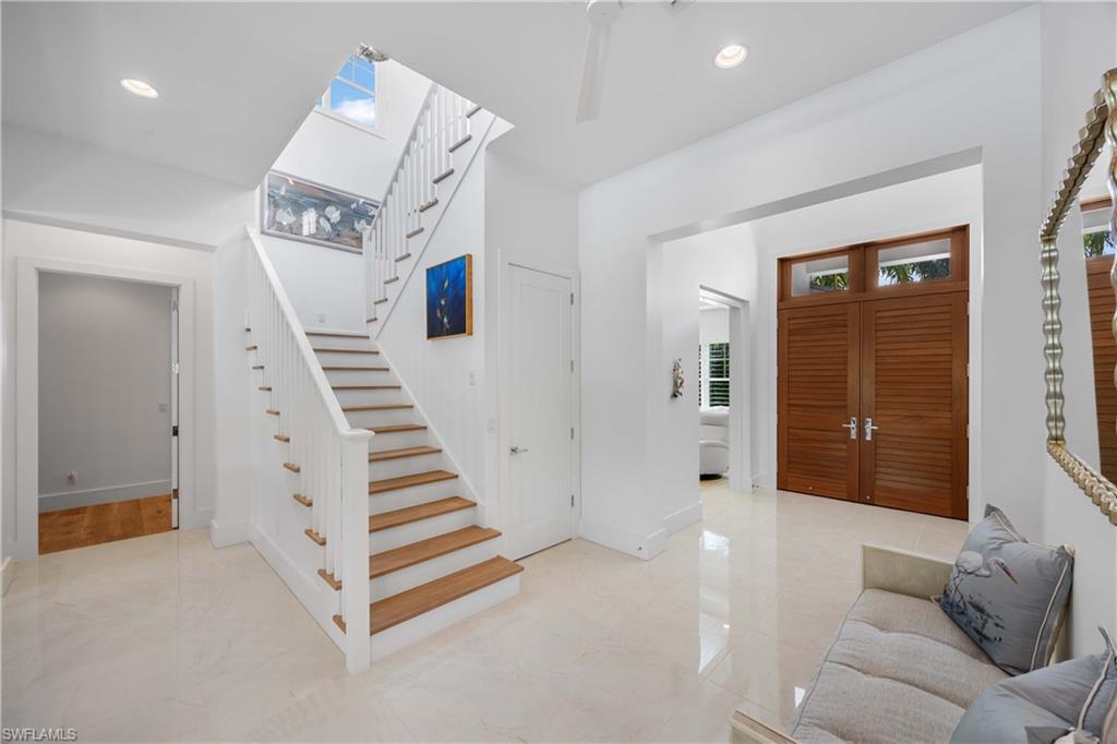 331 Spring Line DR