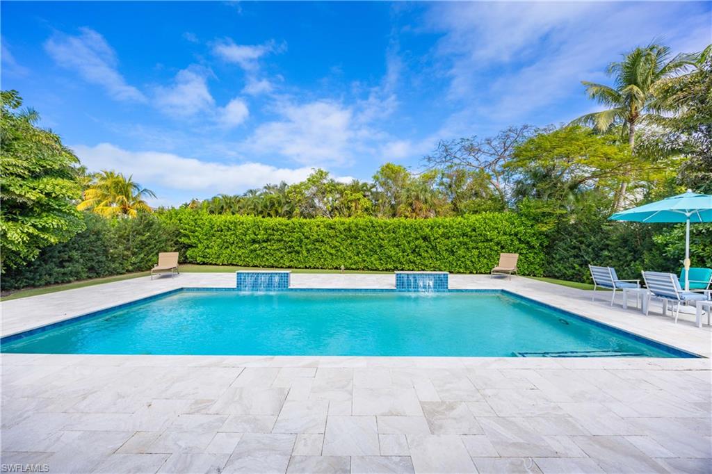 331 Spring Line DR