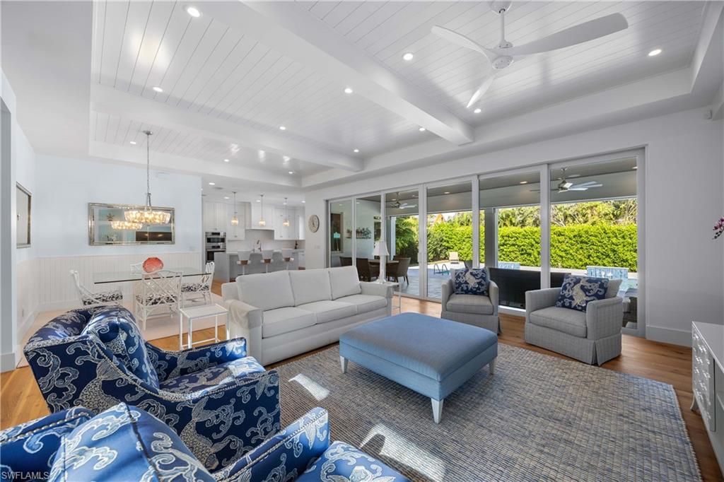 331 Spring Line DR