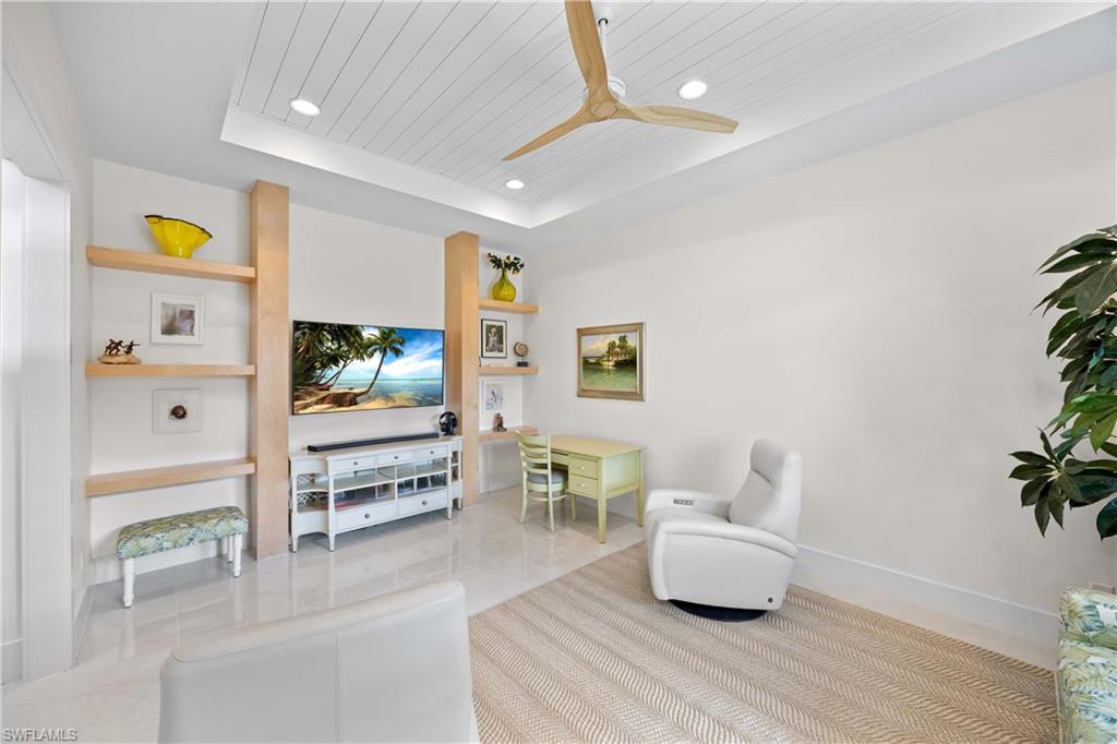 331 Spring Line DR