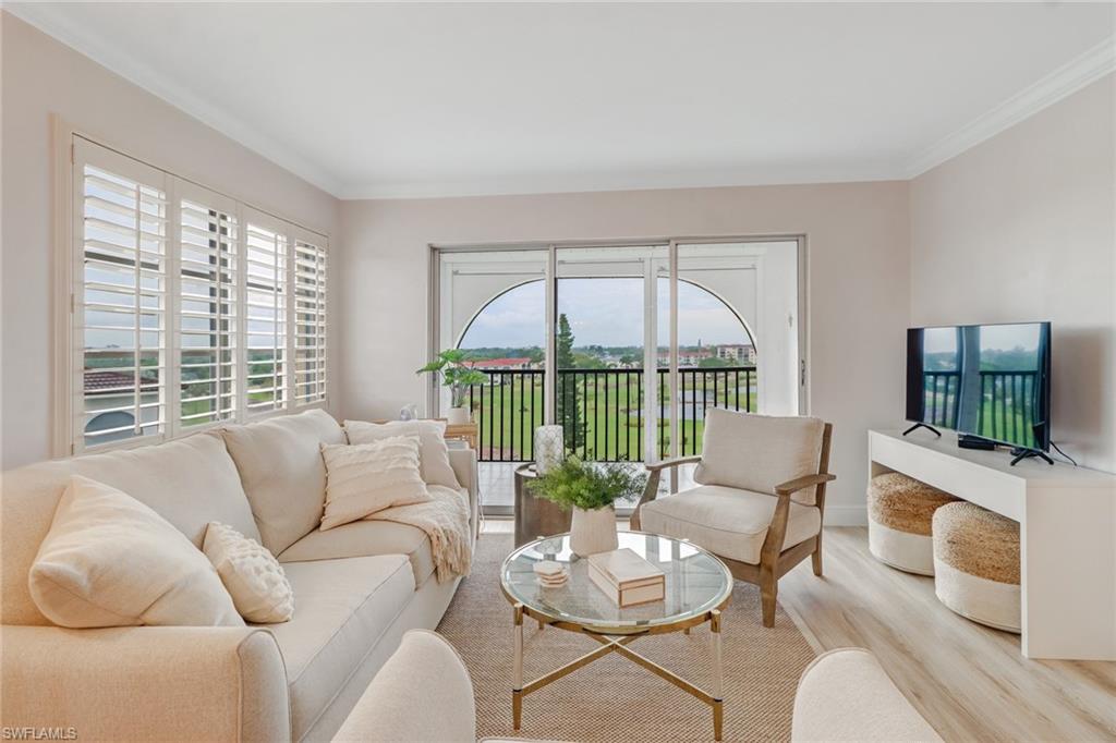 21 High Point CIR E # 601