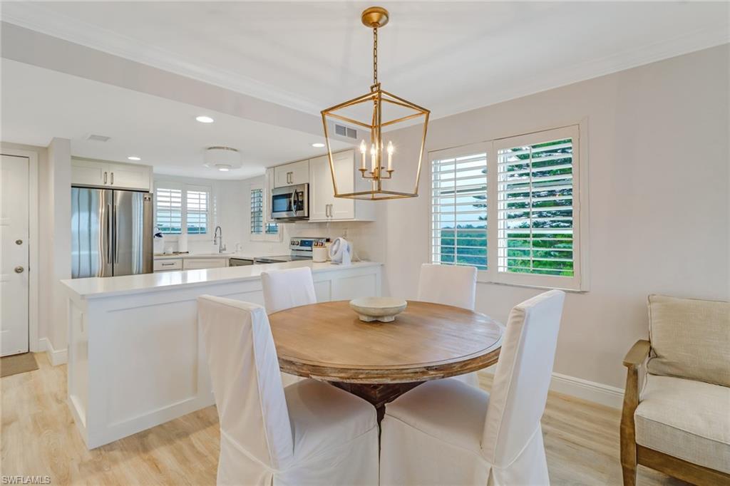 21 High Point CIR E # 601