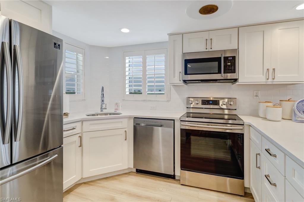 21 High Point CIR E # 601