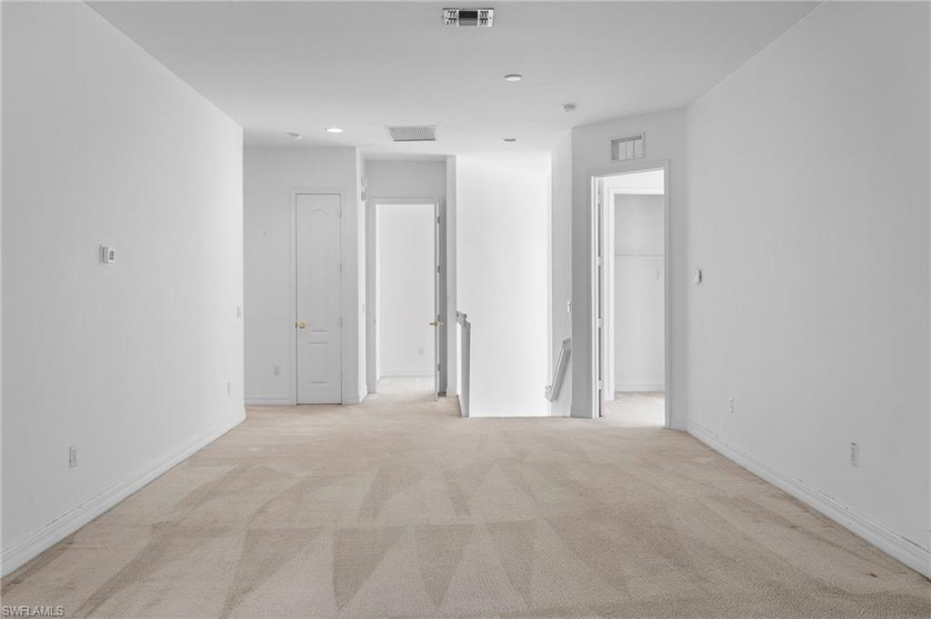 6010 Jonathans Bay CIR # 102