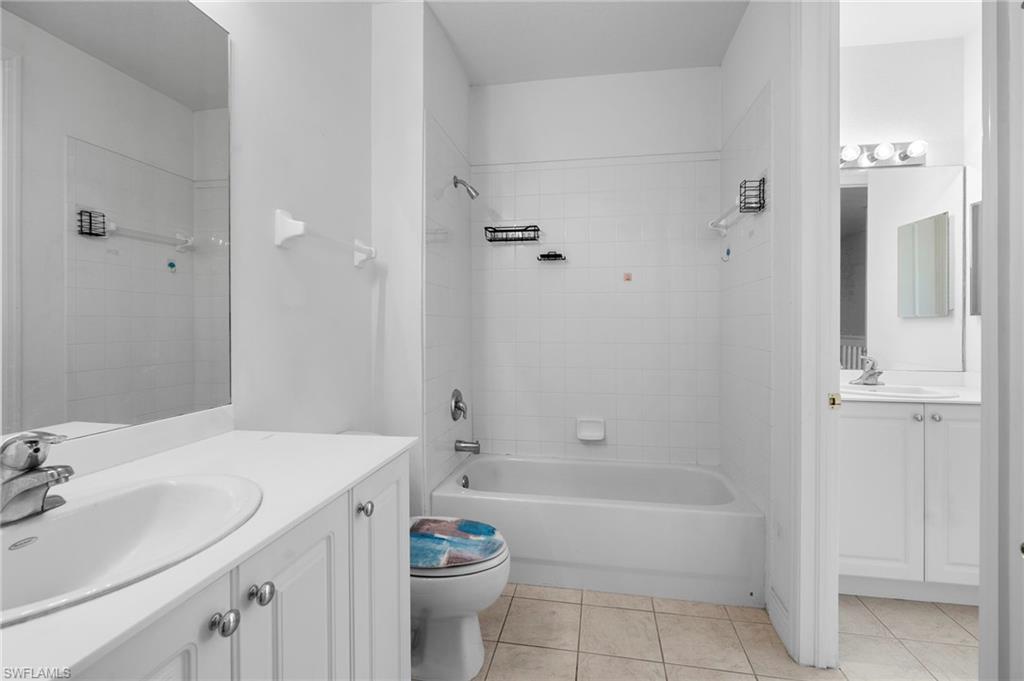 6010 Jonathans Bay CIR # 102