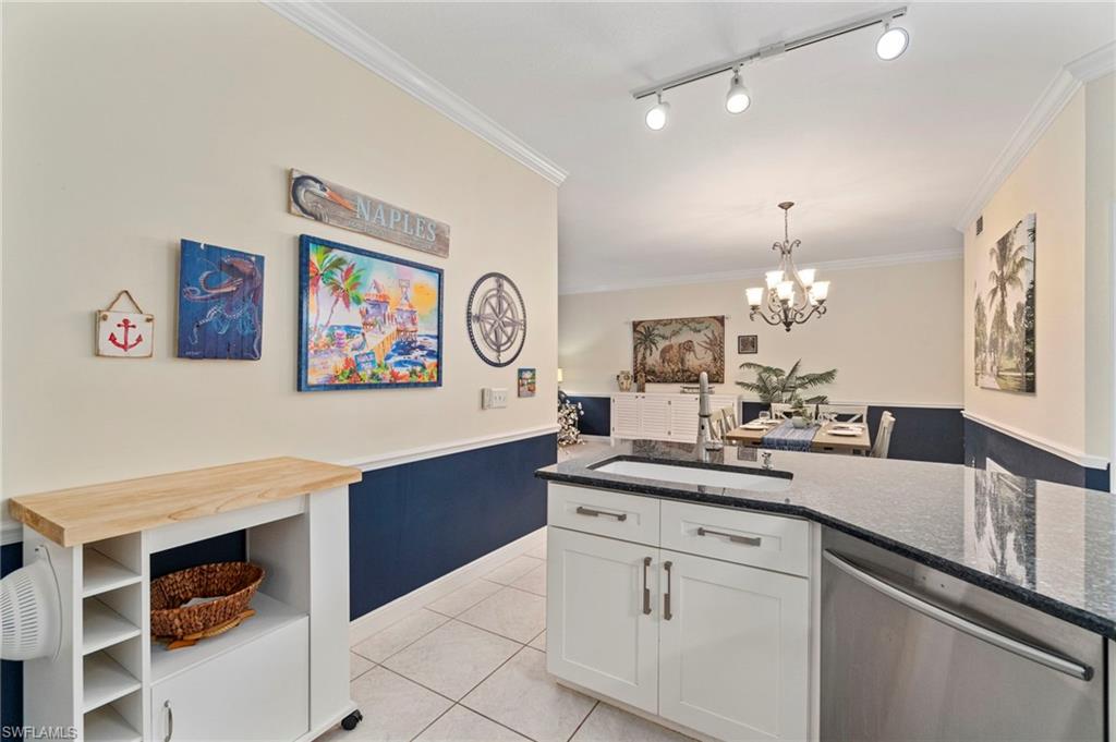 2110 Cay Lagoon DR # 113