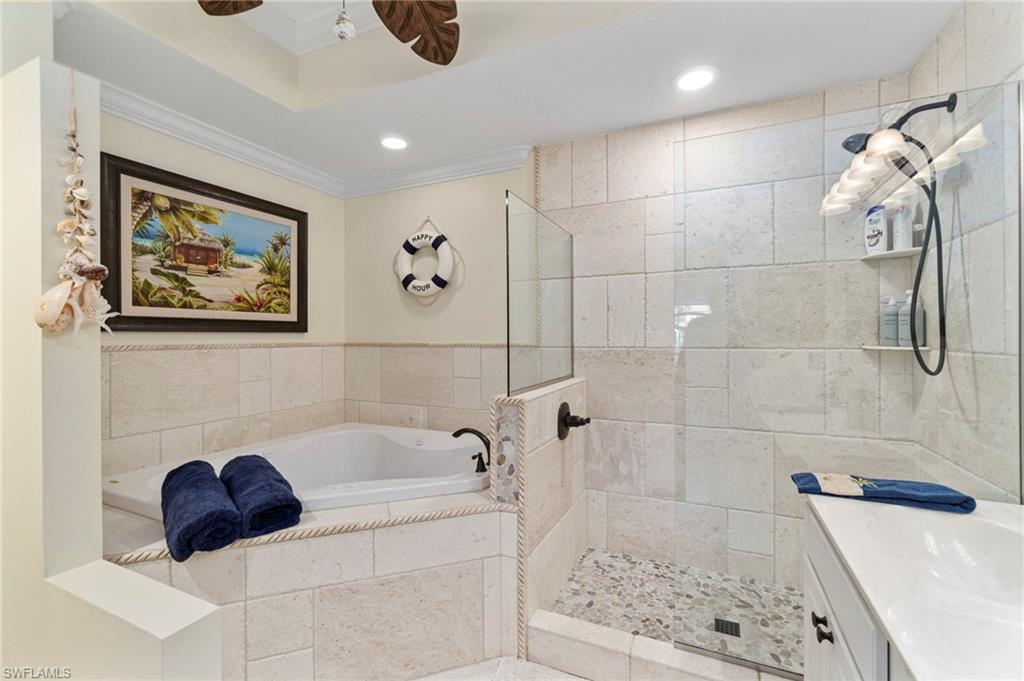 2110 Cay Lagoon DR # 113