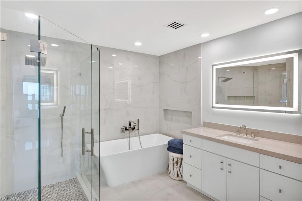 4951 Bonita Bay BLVD # 2205