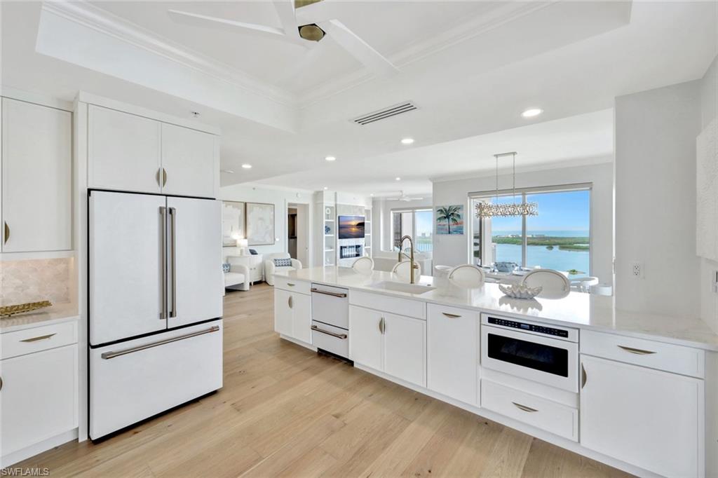 4951 Bonita Bay BLVD # 2205