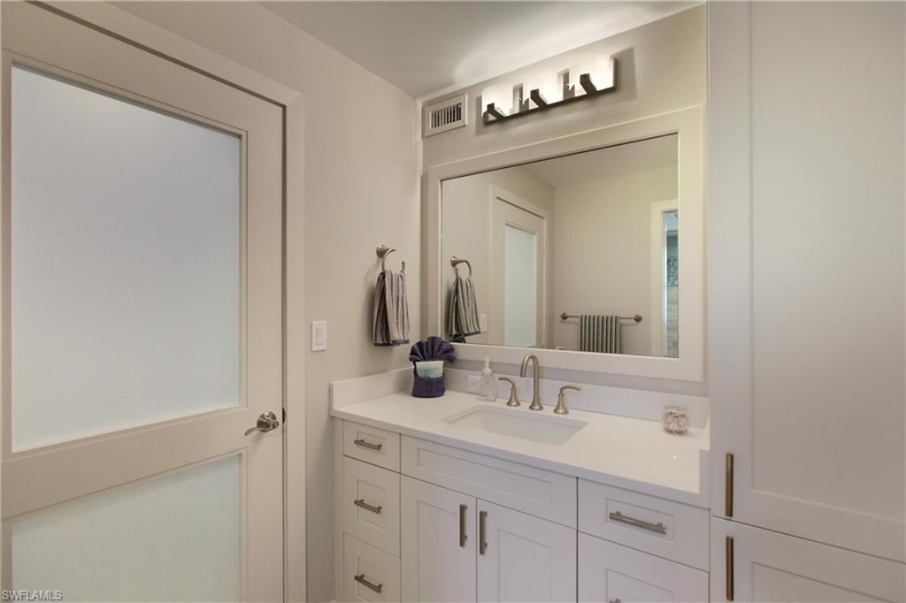 1085 Bald Eagle DR # A206