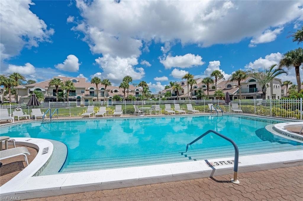 60 Emerald Woods DR # 5 Unit: B 5