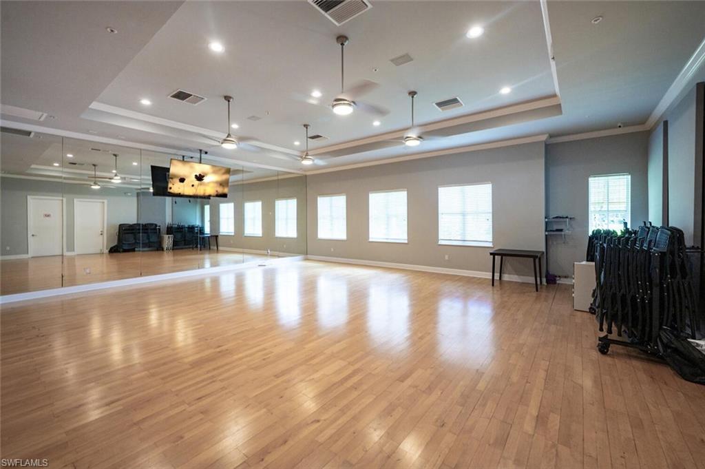 1732 Tarpon Bay DR S # 101