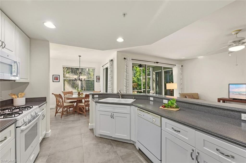 1732 Tarpon Bay DR S # 101