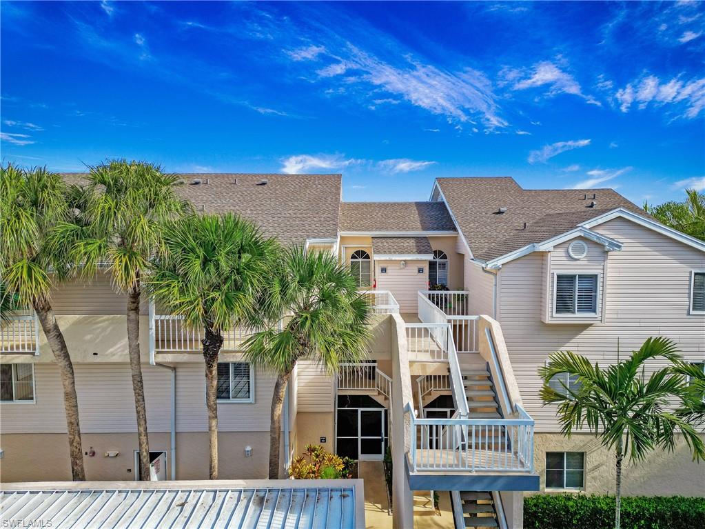 2711 Citrus Lake DR # F202