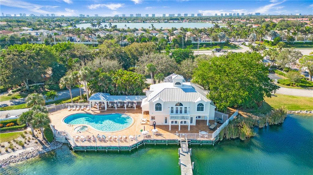 2711 Citrus Lake DR # F202