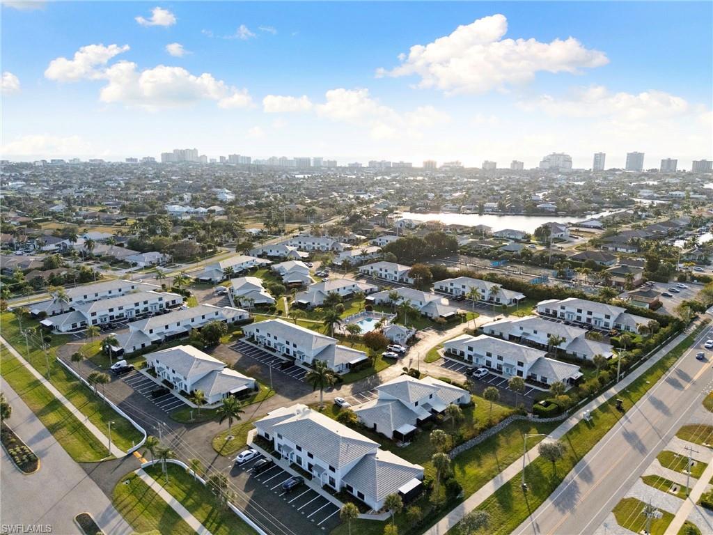 1332 Delbrook N # J2