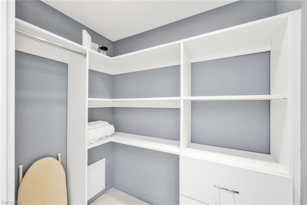 380 Seaview CT # 11202